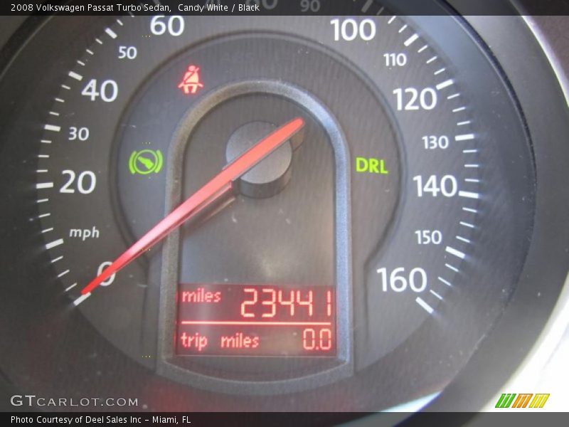 Candy White / Black 2008 Volkswagen Passat Turbo Sedan