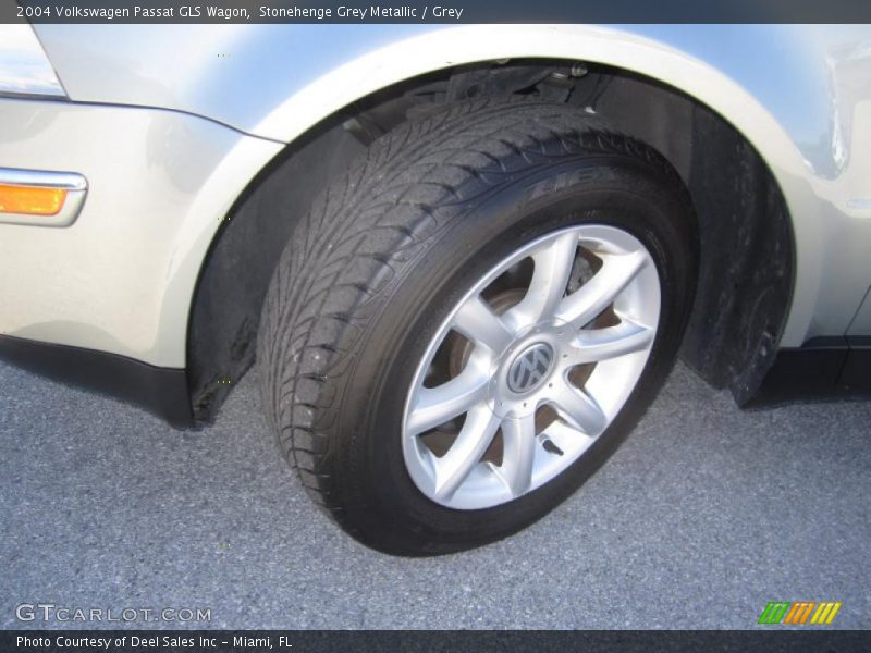  2004 Passat GLS Wagon Wheel