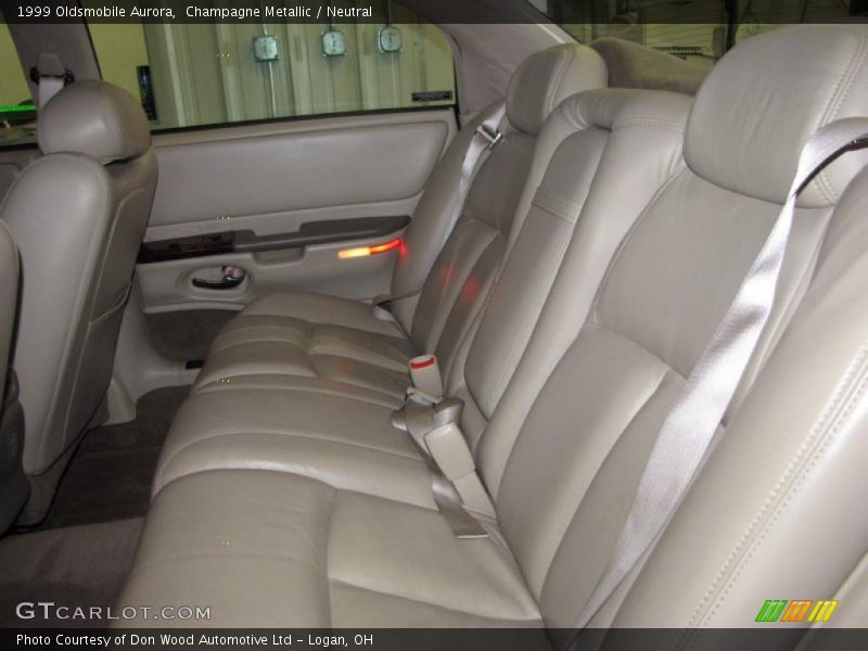 Champagne Metallic / Neutral 1999 Oldsmobile Aurora