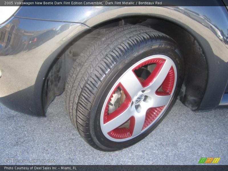 Dark Flint Metallic / Bordeaux Red 2005 Volkswagen New Beetle Dark Flint Edition Convertible