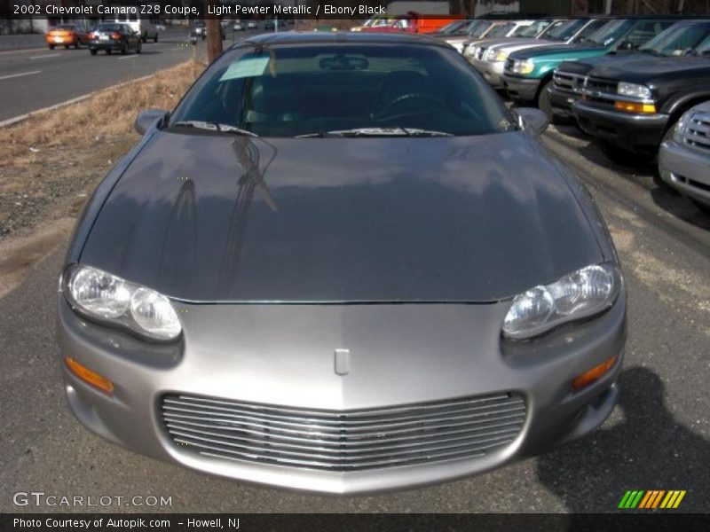 Light Pewter Metallic / Ebony Black 2002 Chevrolet Camaro Z28 Coupe