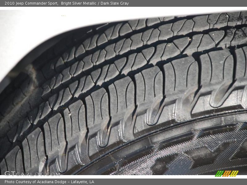 Bright Silver Metallic / Dark Slate Gray 2010 Jeep Commander Sport