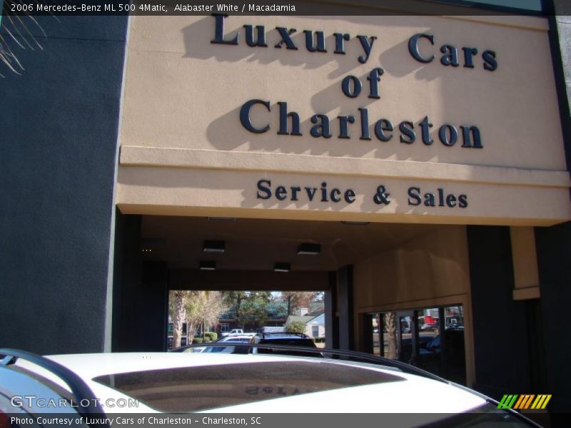 Alabaster White / Macadamia 2006 Mercedes-Benz ML 500 4Matic