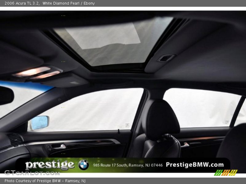 White Diamond Pearl / Ebony 2006 Acura TL 3.2