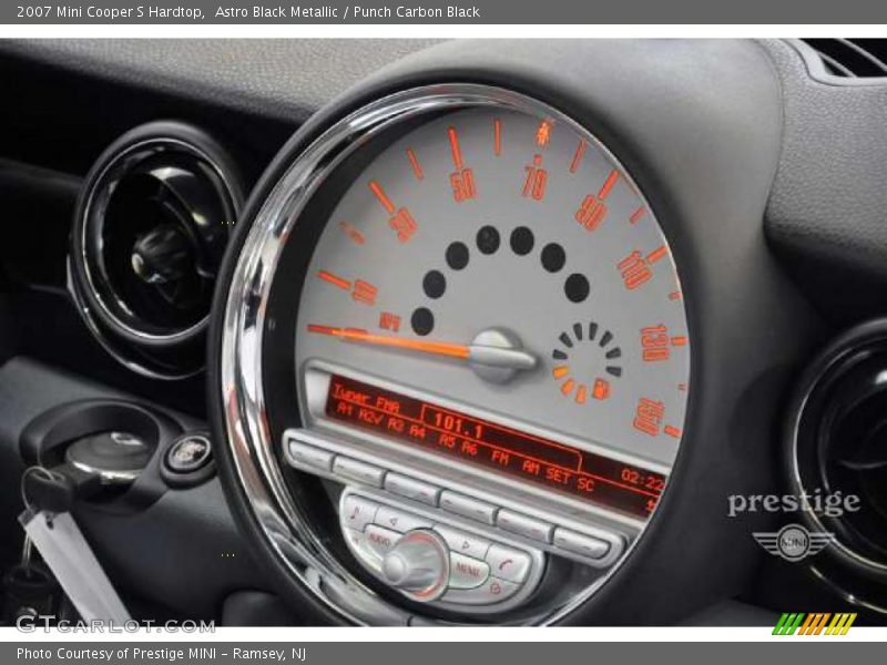 Astro Black Metallic / Punch Carbon Black 2007 Mini Cooper S Hardtop