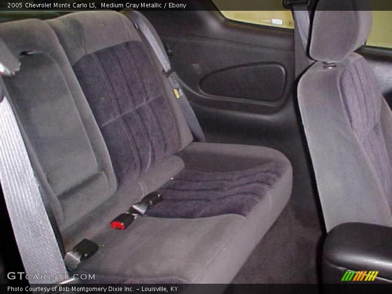 Medium Gray Metallic / Ebony 2005 Chevrolet Monte Carlo LS