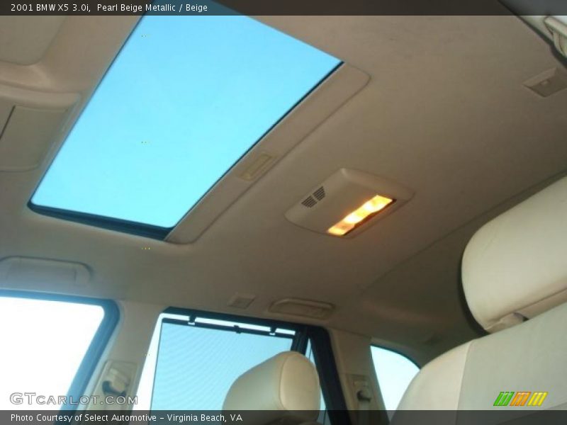 Pearl Beige Metallic / Beige 2001 BMW X5 3.0i