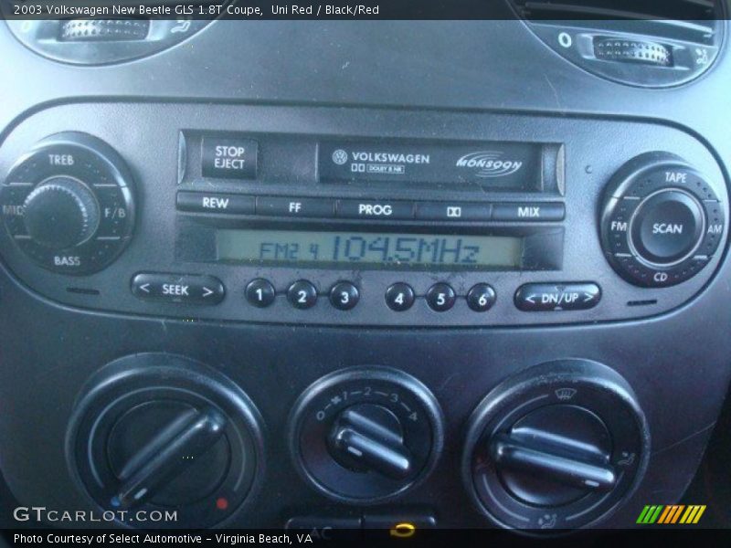 Uni Red / Black/Red 2003 Volkswagen New Beetle GLS 1.8T Coupe