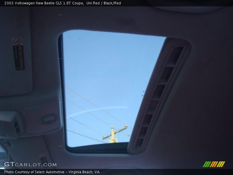 Uni Red / Black/Red 2003 Volkswagen New Beetle GLS 1.8T Coupe