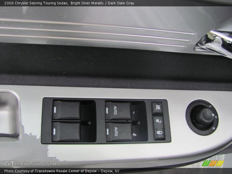 Bright Silver Metallic / Dark Slate Gray 2009 Chrysler Sebring Touring Sedan