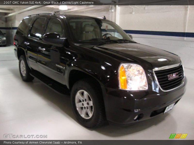 Onyx Black / Cocoa/Light Cashmere 2007 GMC Yukon SLE 4x4