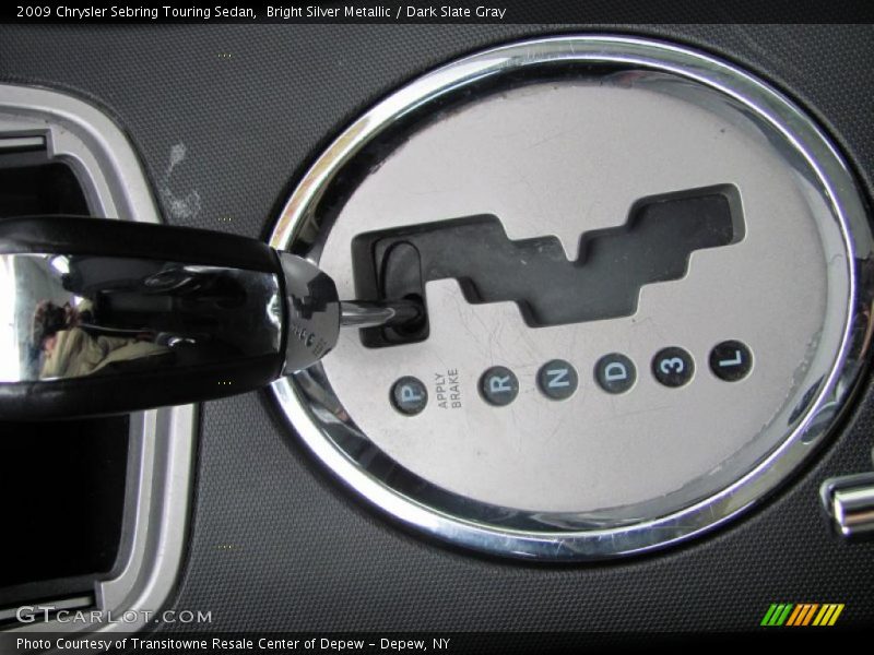 Bright Silver Metallic / Dark Slate Gray 2009 Chrysler Sebring Touring Sedan