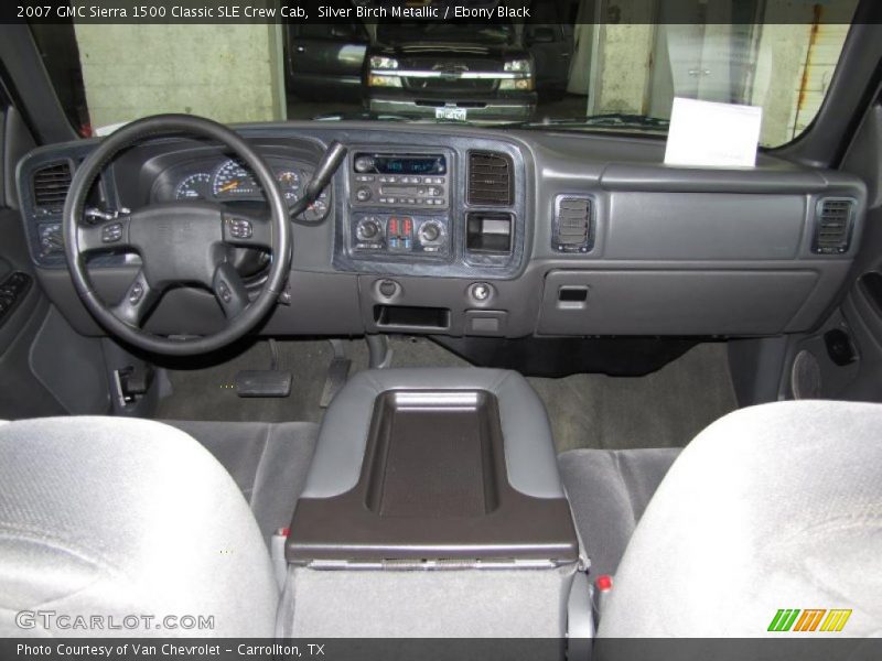 Ebony Black Interior - 2007 Sierra 1500 Classic SLE Crew Cab 