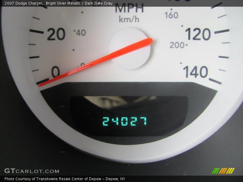 Bright Silver Metallic / Dark Slate Gray 2007 Dodge Charger