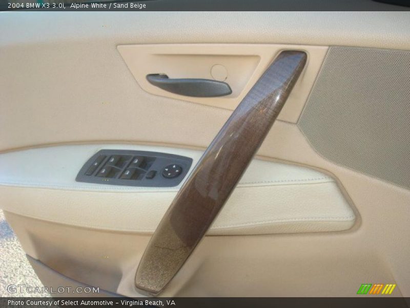 Alpine White / Sand Beige 2004 BMW X3 3.0i