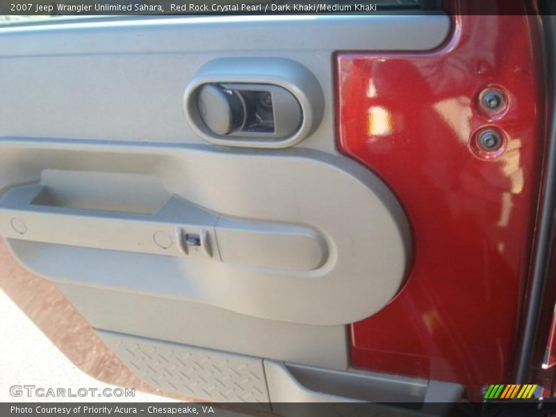 Red Rock Crystal Pearl / Dark Khaki/Medium Khaki 2007 Jeep Wrangler Unlimited Sahara