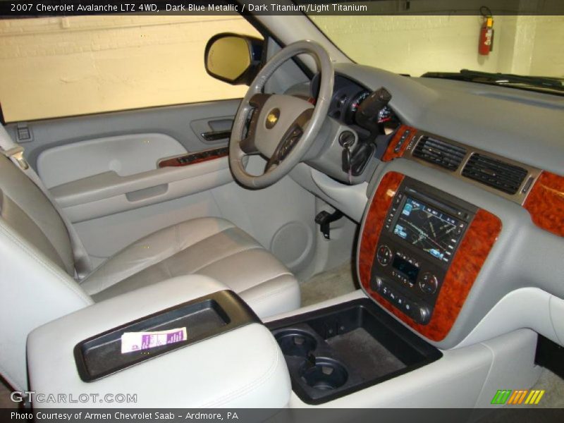 Dark Blue Metallic / Dark Titanium/Light Titanium 2007 Chevrolet Avalanche LTZ 4WD