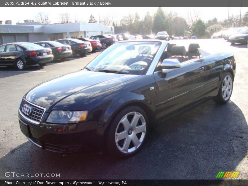 Front 3/4 View of 2005 S4 4.2 quattro Cabriolet