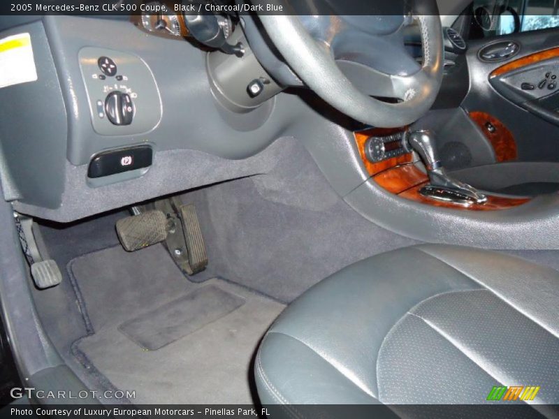 Black / Charcoal/Dark Blue 2005 Mercedes-Benz CLK 500 Coupe