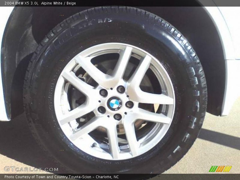 Alpine White / Beige 2004 BMW X5 3.0i