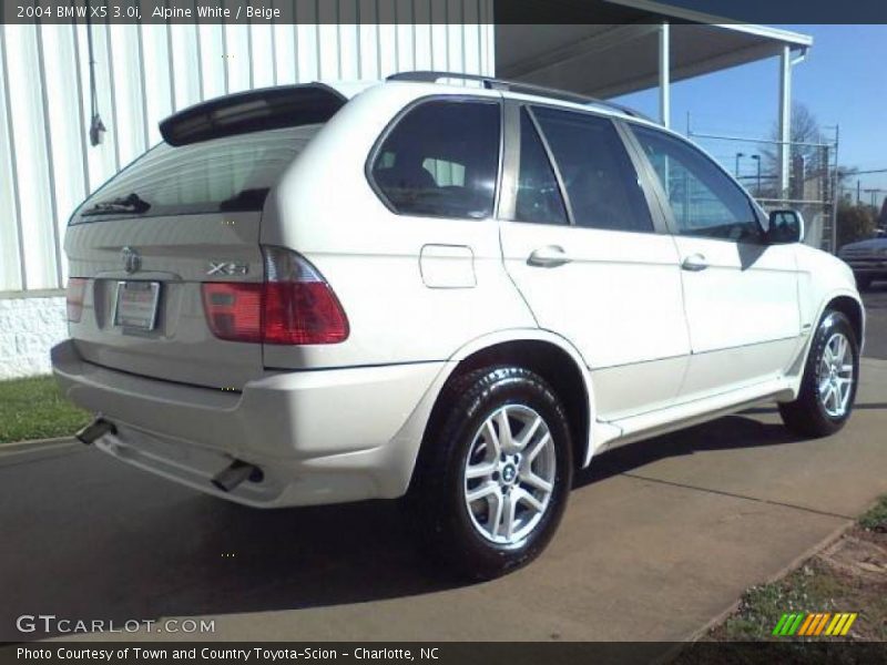 Alpine White / Beige 2004 BMW X5 3.0i