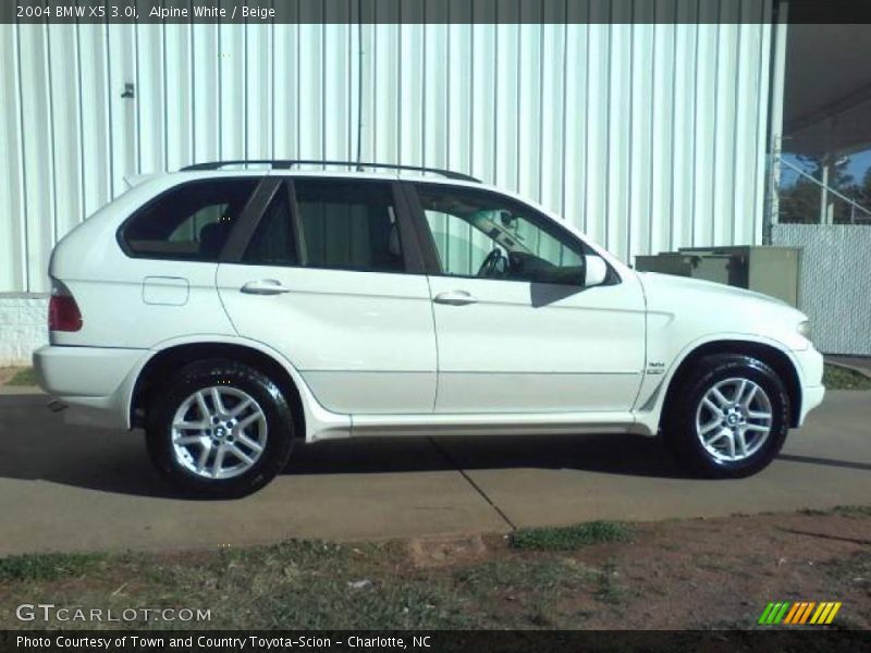 Alpine White / Beige 2004 BMW X5 3.0i