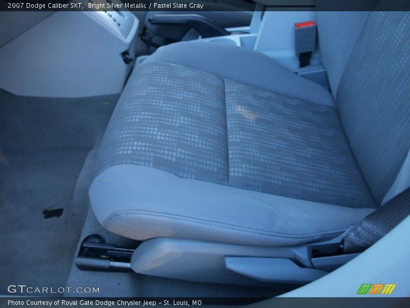 Bright Silver Metallic / Pastel Slate Gray 2007 Dodge Caliber SXT