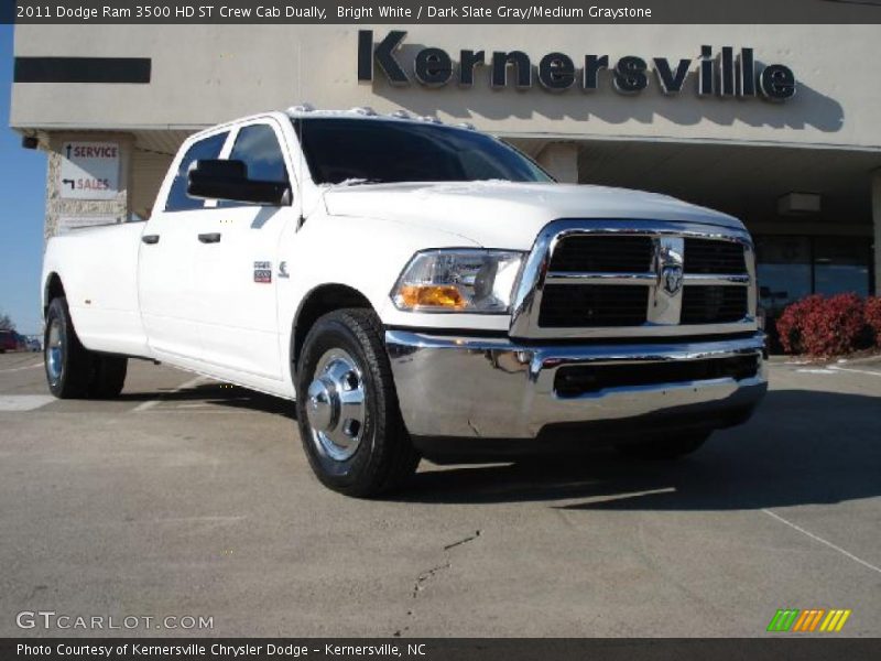 Front 3/4 View of 2011 Ram 3500 HD ST Crew Cab Dually