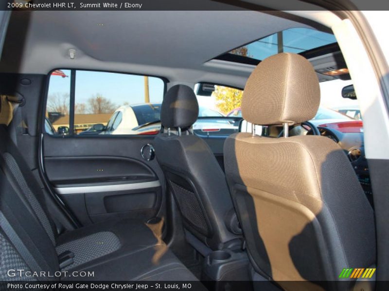 Summit White / Ebony 2009 Chevrolet HHR LT