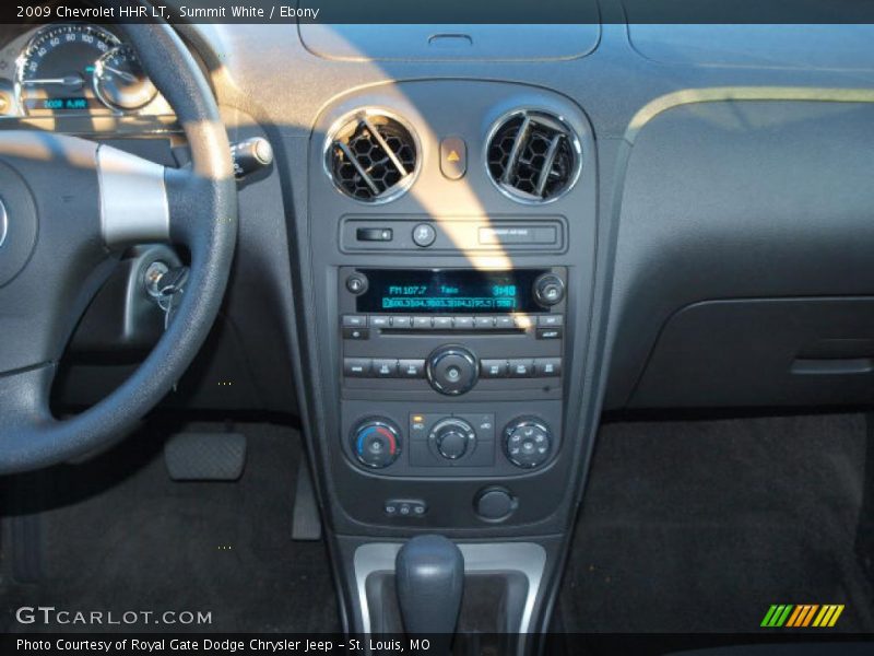 Summit White / Ebony 2009 Chevrolet HHR LT
