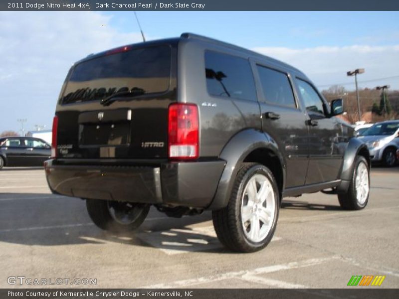  2011 Nitro Heat 4x4 Dark Charcoal Pearl