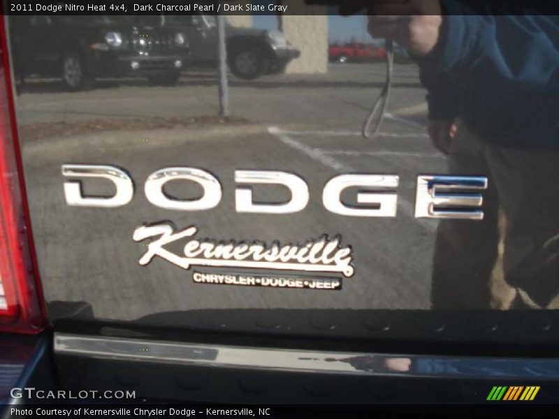Dark Charcoal Pearl / Dark Slate Gray 2011 Dodge Nitro Heat 4x4