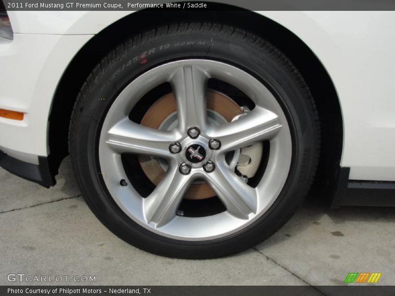  2011 Mustang GT Premium Coupe Wheel