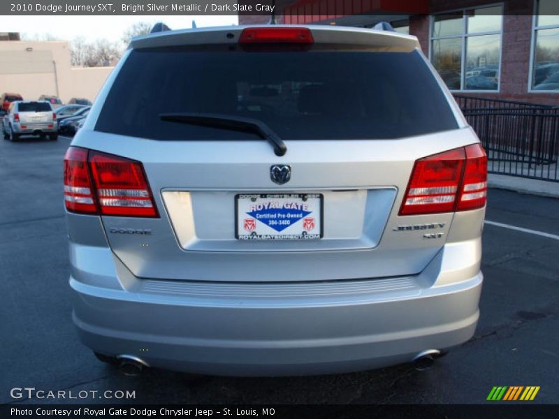 Bright Silver Metallic / Dark Slate Gray 2010 Dodge Journey SXT