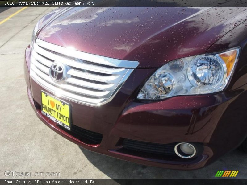 Cassis Red Pearl / Ivory 2010 Toyota Avalon XLS