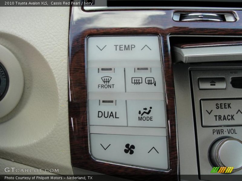 Cassis Red Pearl / Ivory 2010 Toyota Avalon XLS
