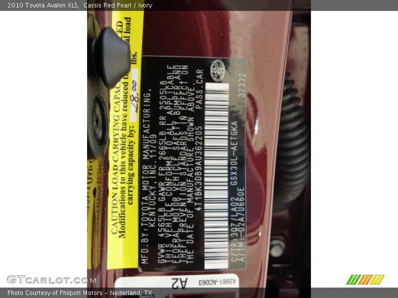 Cassis Red Pearl / Ivory 2010 Toyota Avalon XLS