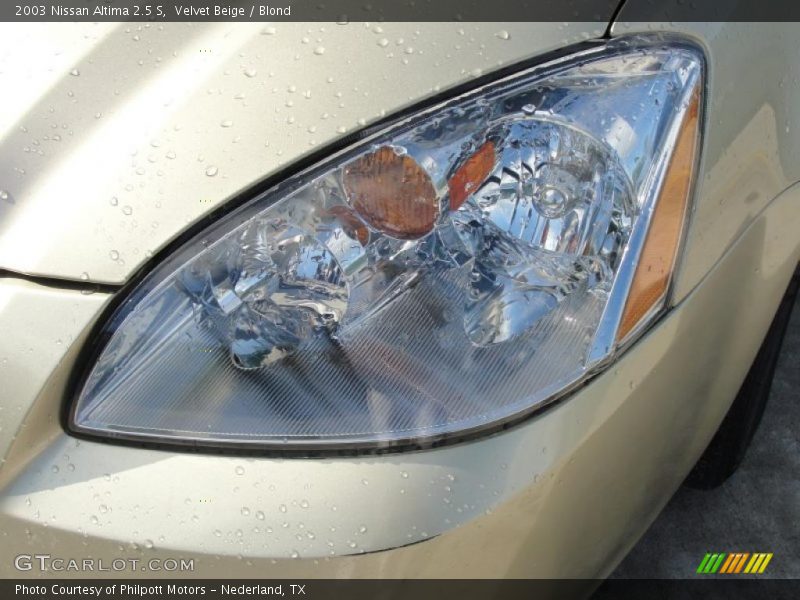 Velvet Beige / Blond 2003 Nissan Altima 2.5 S