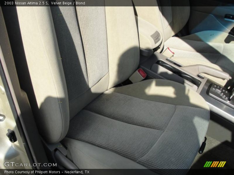 Velvet Beige / Blond 2003 Nissan Altima 2.5 S