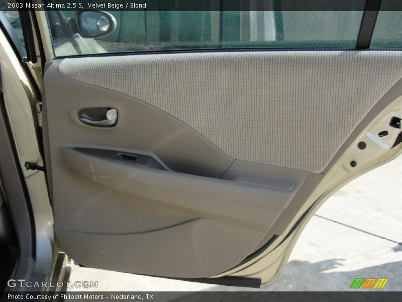 Velvet Beige / Blond 2003 Nissan Altima 2.5 S