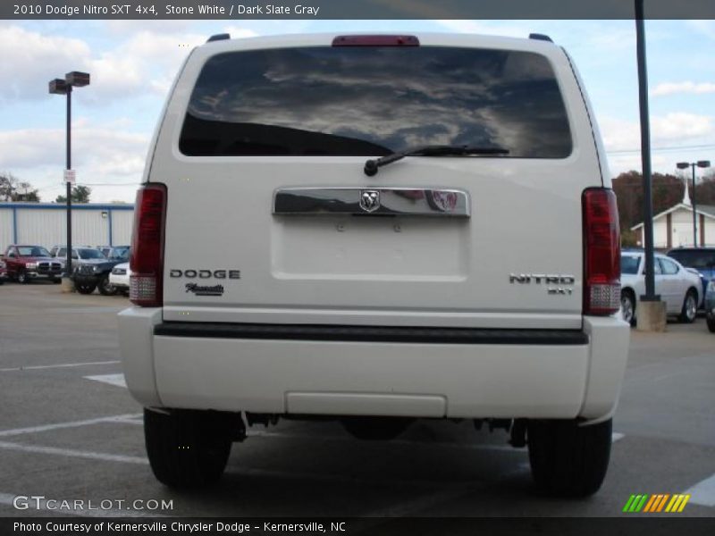 Stone White / Dark Slate Gray 2010 Dodge Nitro SXT 4x4