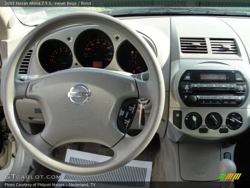 Velvet Beige / Blond 2003 Nissan Altima 2.5 S