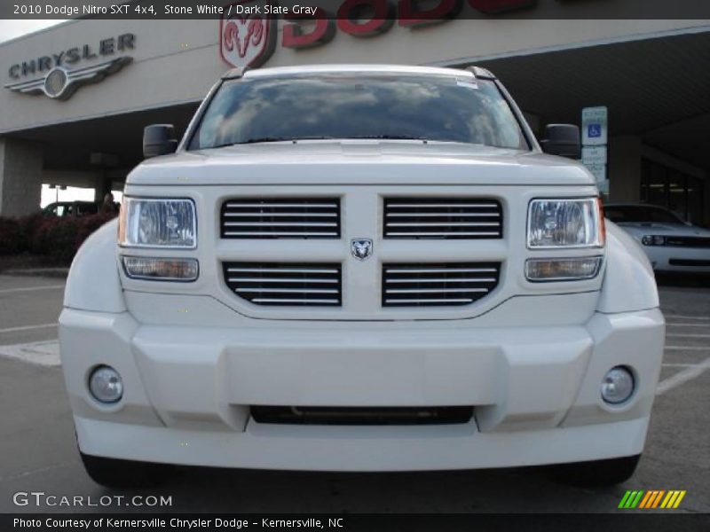 Stone White / Dark Slate Gray 2010 Dodge Nitro SXT 4x4