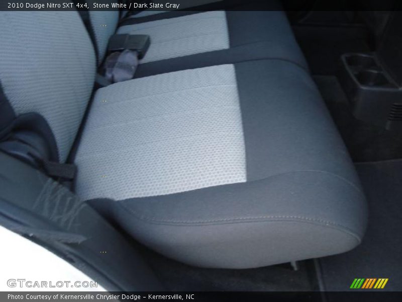 Stone White / Dark Slate Gray 2010 Dodge Nitro SXT 4x4