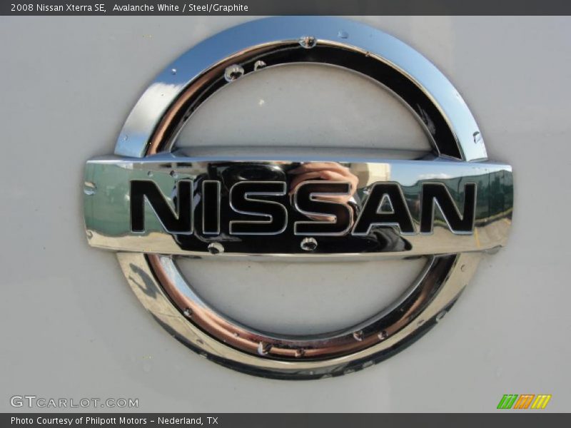 Avalanche White / Steel/Graphite 2008 Nissan Xterra SE