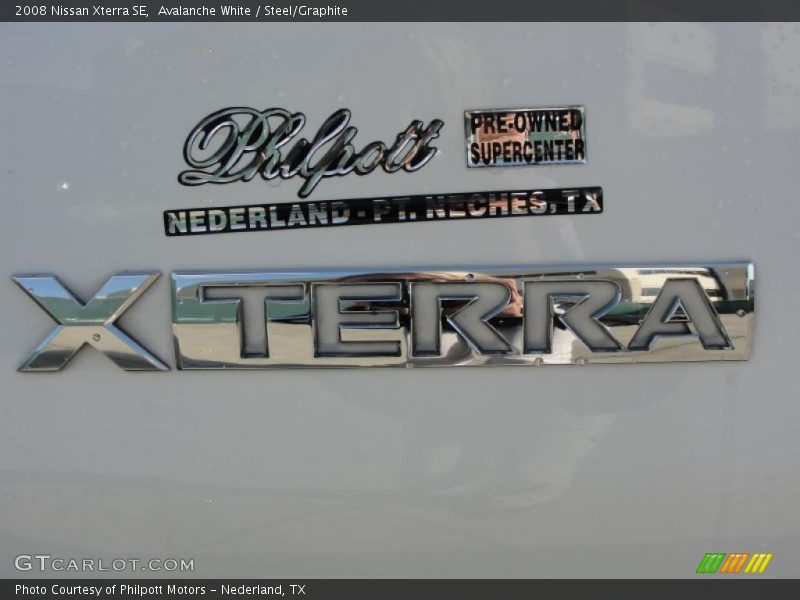 Avalanche White / Steel/Graphite 2008 Nissan Xterra SE