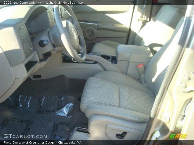 Light Khaki Metallic / Khaki 2006 Jeep Commander 4x4