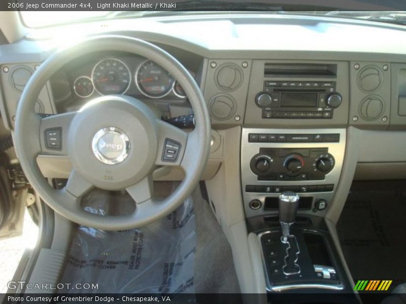 Light Khaki Metallic / Khaki 2006 Jeep Commander 4x4