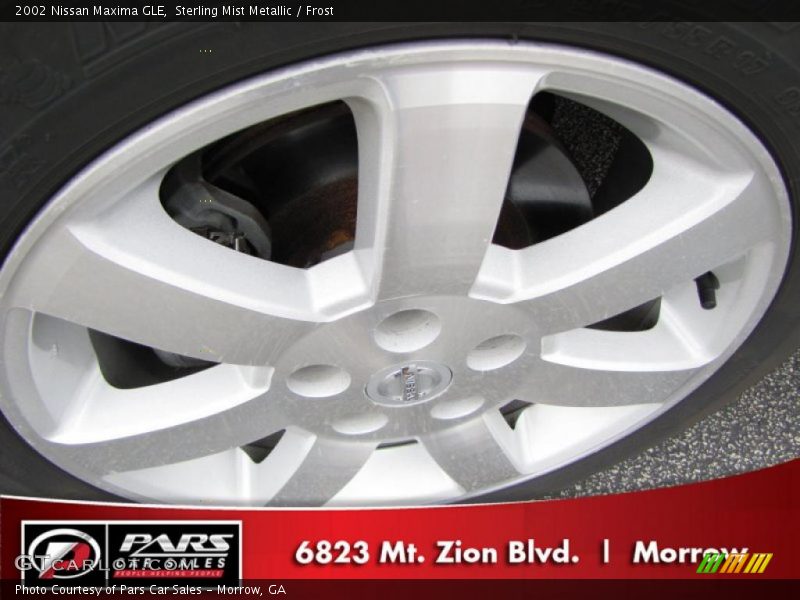 Sterling Mist Metallic / Frost 2002 Nissan Maxima GLE