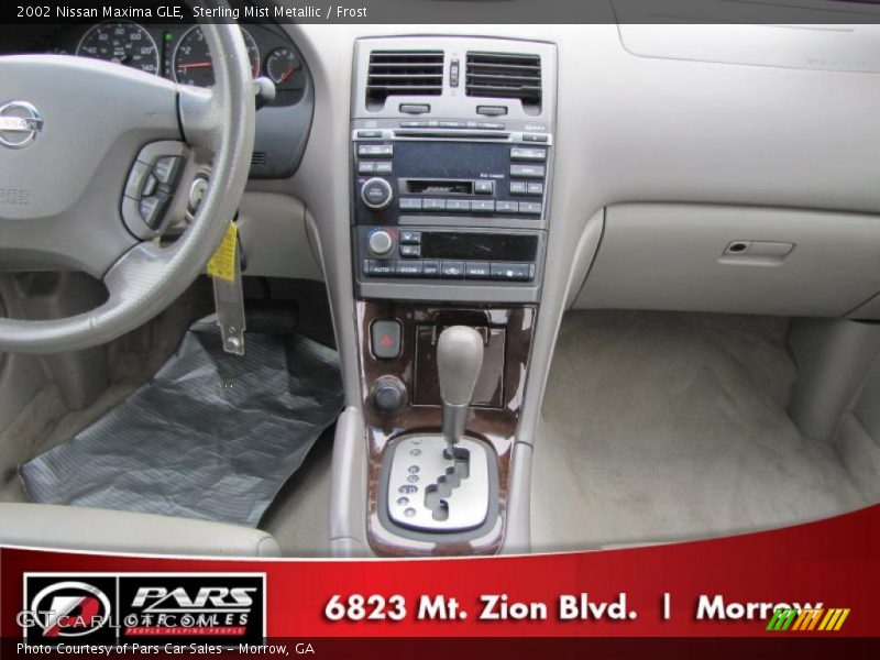 Sterling Mist Metallic / Frost 2002 Nissan Maxima GLE